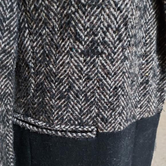 Liz Claiborne coat - Picture 3 of 6